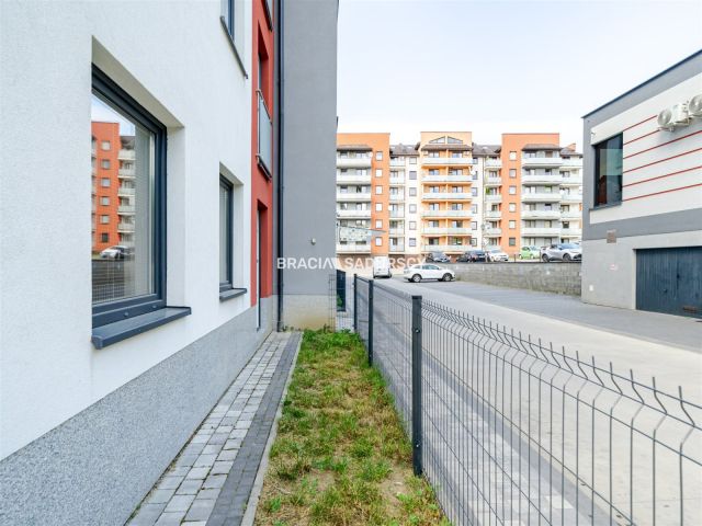 Mieszkanie 2-pokojowe Bochnia, ul. Brzeźnicka. Zdjęcie 31