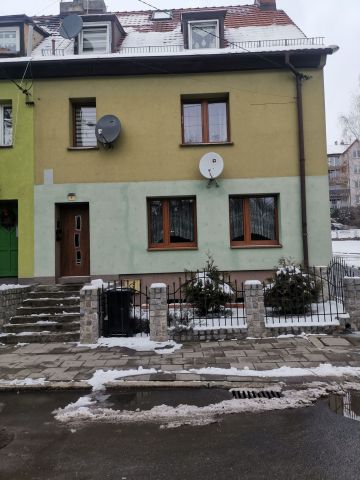 Mieszkanie 2-pokojowe Zabrze Centrum, ul. Topolowa. Zdjęcie 1