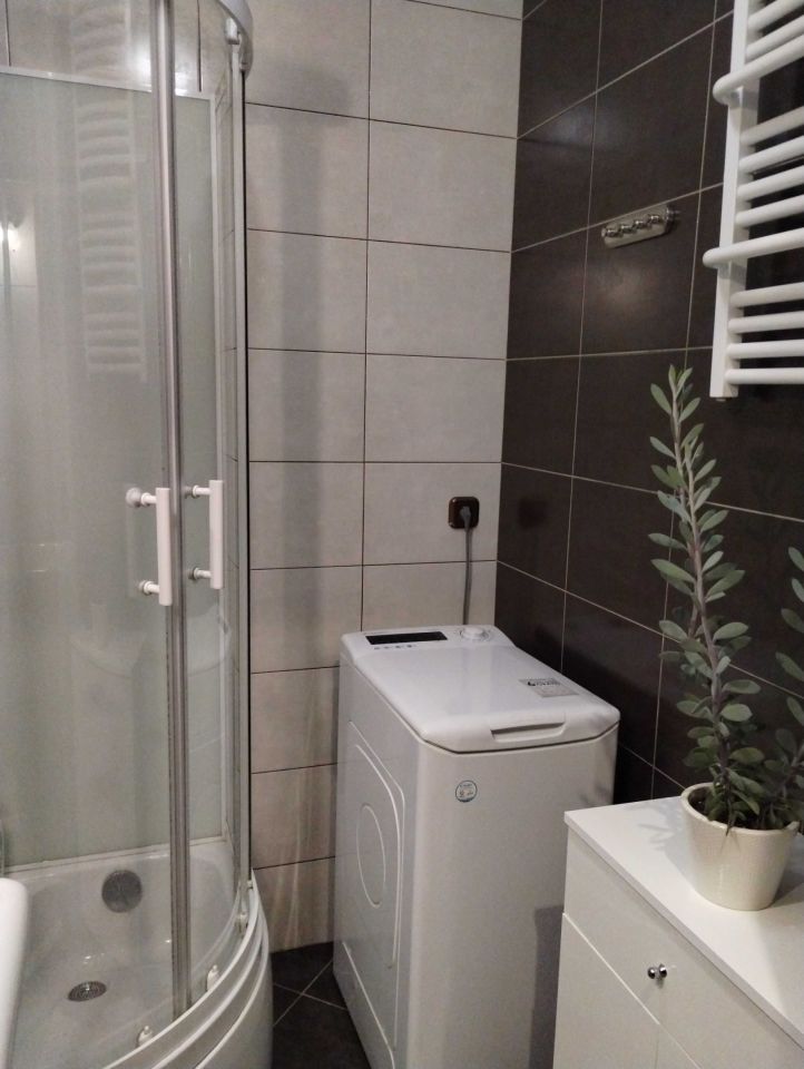 Mieszkanie 3-pokojowe Konstantynów Łódzki, ul. marsz. Józefa Piłsudskiego. Zdjęcie 6