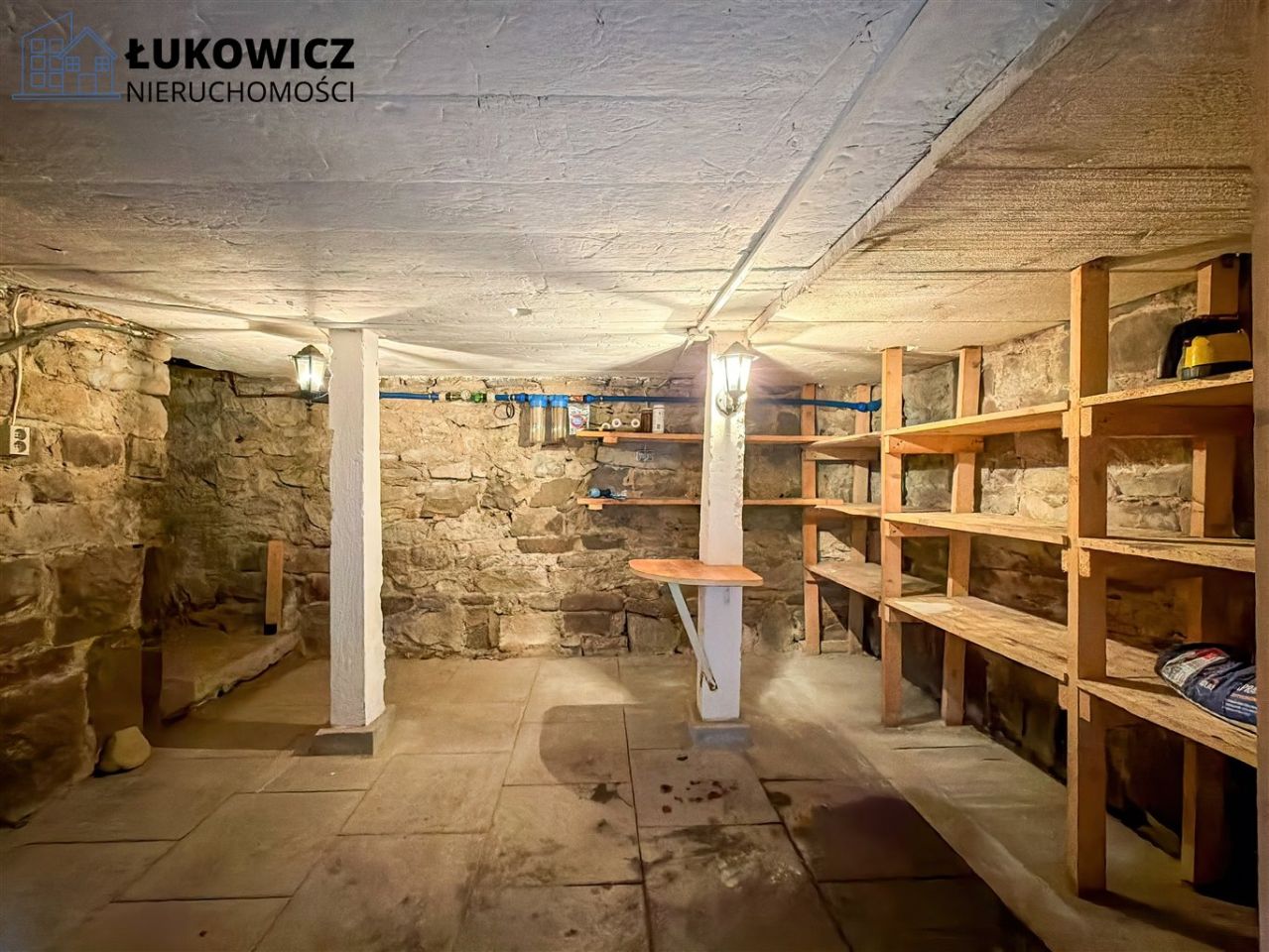 dom wolnostojący, 6 pokoi Ujsoły. Zdjęcie 24