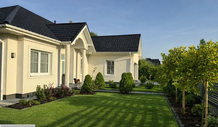 dom wolnostojący, 6 pokoi Ustanów