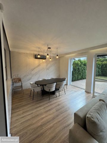 dom szeregowy, 4 pokoje Katowice Zarzecze, ul. Łososiowa. Zdjęcie 1