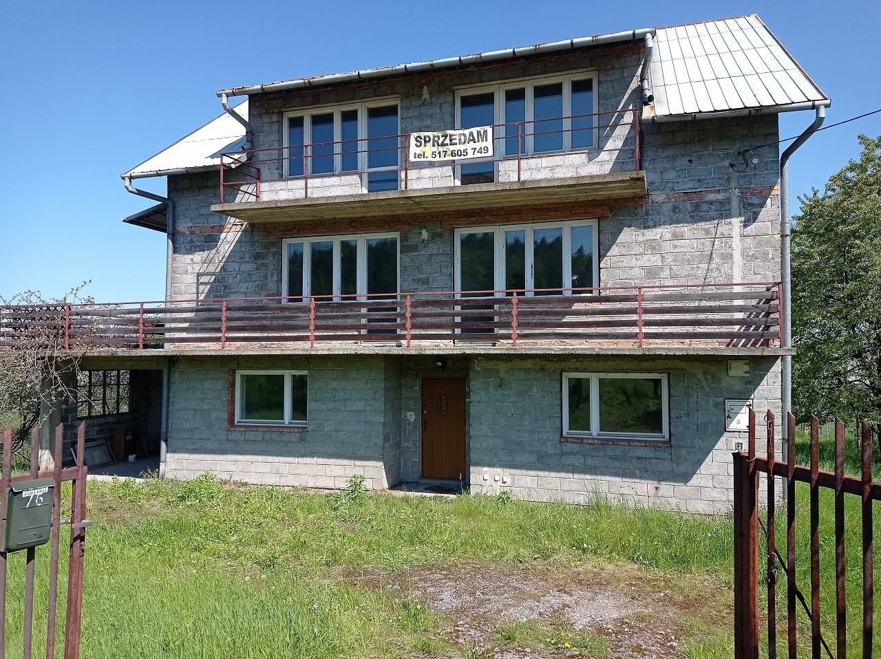 dom wolnostojący, 9 pokoi Bochnia, ul. Brzeska