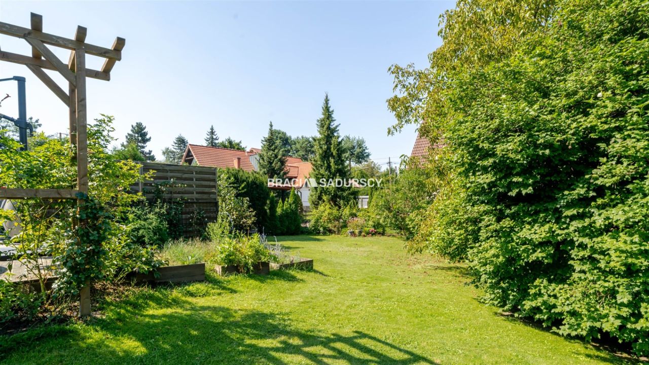 dom wolnostojący, 8 pokoi Kraków Swoszowice, ul. Jeździecka. Zdjęcie 22