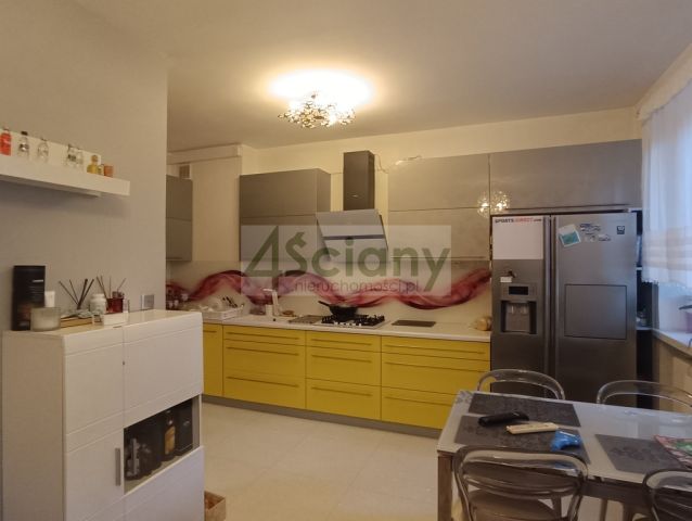 Mieszkanie 4-pokojowe Warszawa Targówek, ul. Uroczysko. Zdjęcie 8