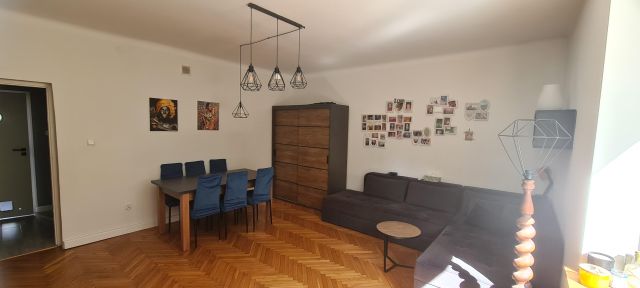 Mieszkanie 2-pokojowe Regny, os. Wojskowe. Zdjęcie 1