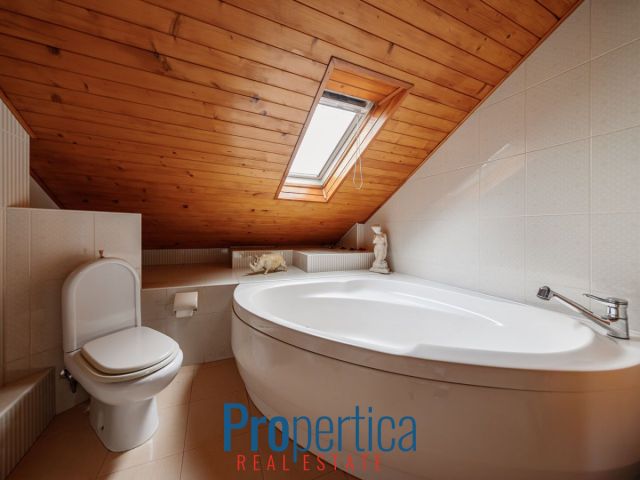 dom szeregowy, 5 pokoi Piastów. Zdjęcie 14