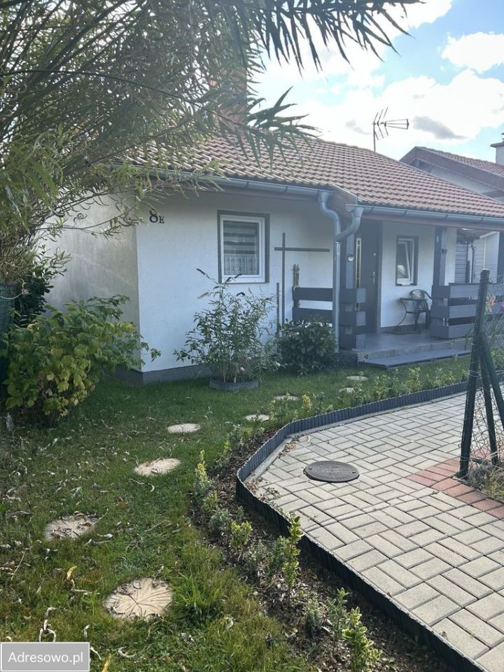 dom wolnostojący, 2 pokoje Kostrzyca. Zdjęcie 5