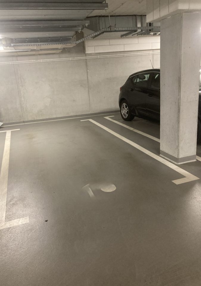 Garaż/miejsce parkingowe Kraków Podgórze, ul. Nadwiślańska. Zdjęcie 1