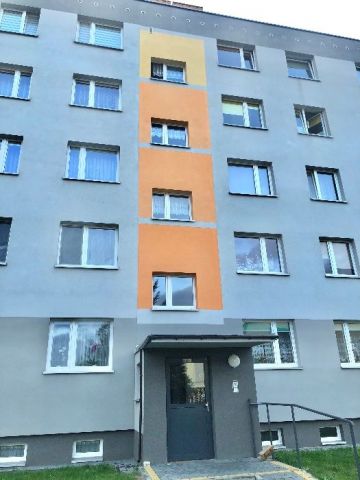 Mieszkanie 3-pokojowe Skarżysko-Kamienna, ul. Małowicza. Zdjęcie 1