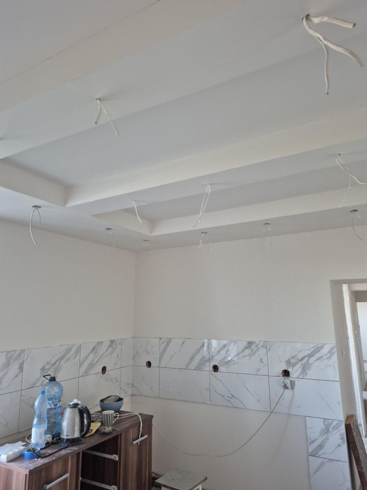 Mieszkanie 5-pokojowe Woskowice Małe, ul. Szkolna. Zdjęcie 1