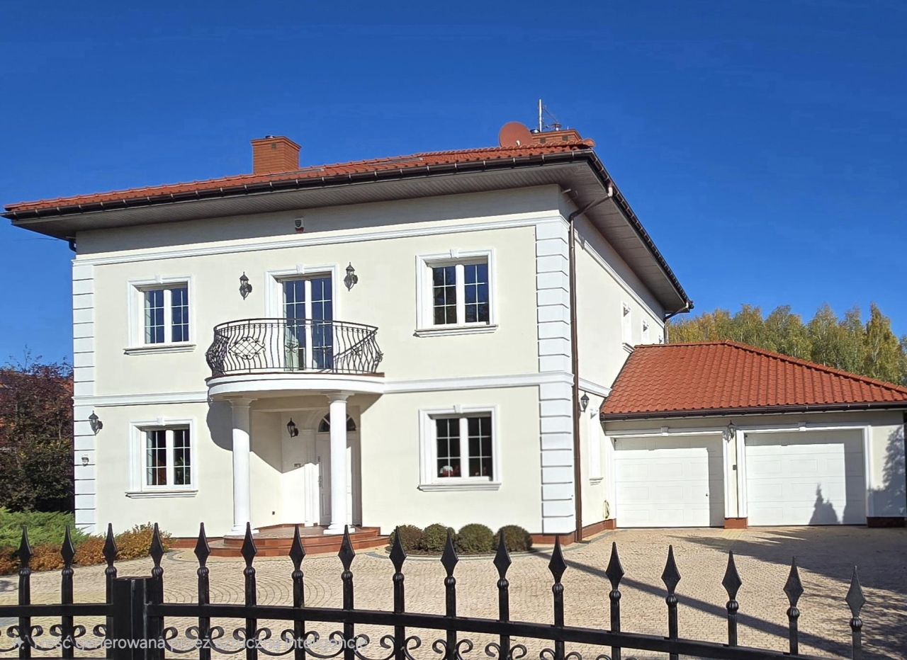 dom wolnostojący, 11 pokoi Michałowice, -. Zdjęcie 3
