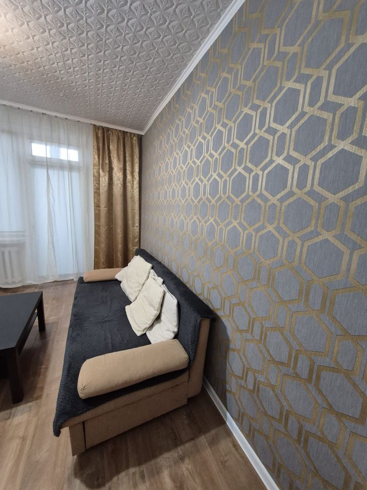 Mieszkanie 1-pokojowe Dzierżoniów, os. Kolorowe. Zdjęcie 5