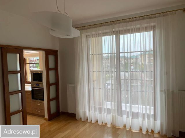 Mieszkanie 2-pokojowe Konstancin-Jeziorna, ul. Kołobrzeska. Zdjęcie 1