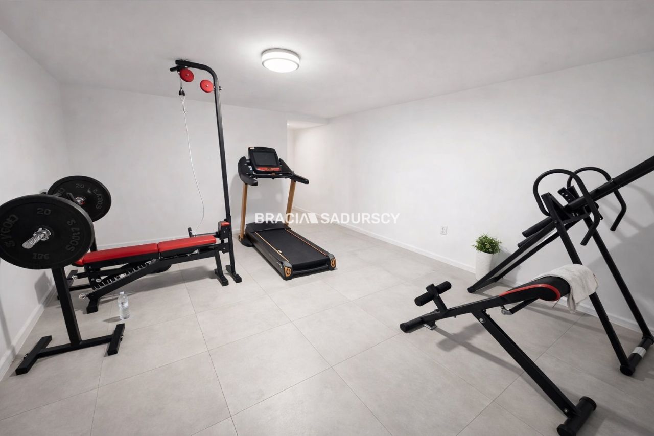 dom wolnostojący, 5 pokoi Niepołomice, ul. Stefana Roweckiego. Zdjęcie 24