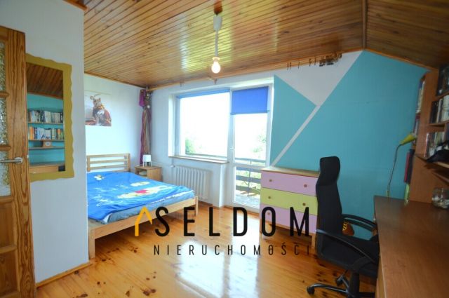 dom wolnostojący, 7 pokoi Domaszowice. Zdjęcie 18