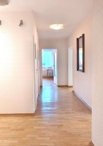 Mieszkanie 4-pokojowe Katowice Ligota, ul. ks. bp. Teodora Bromboszcza. Zdjęcie 6