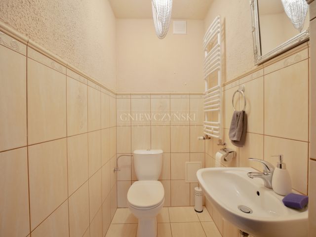 dom wolnostojący, 4 pokoje Oława. Zdjęcie 13