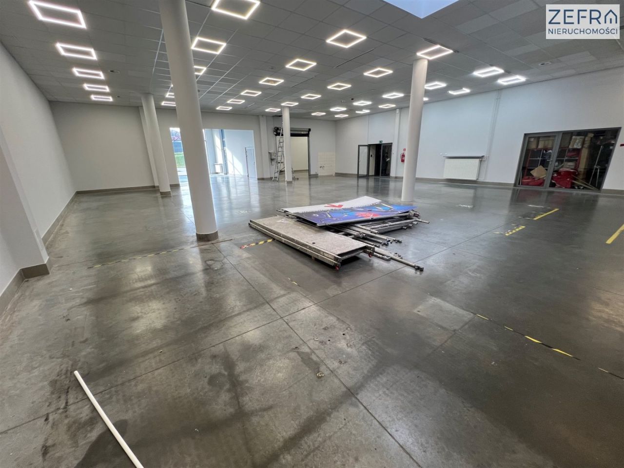 Lokal Modlnica. Zdjęcie 1