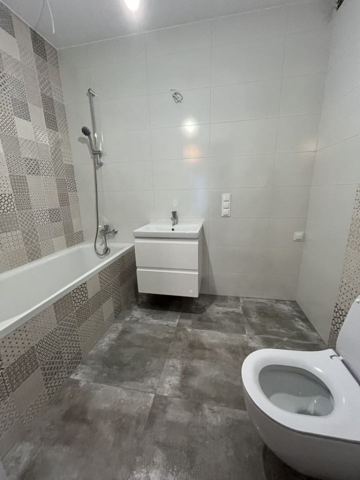 Mieszkanie 4-pokojowe Mielec, ul. Królowej Jadwigi. Zdjęcie 12