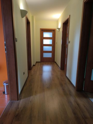 bliźniak, 6 pokoi Szczecin Podjuchy, ul. Cynowa. Zdjęcie 11