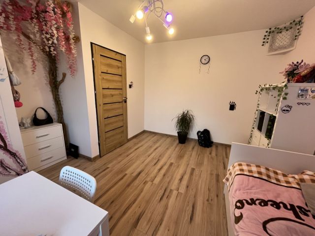 dom wolnostojący, 5 pokoi Pęgów. Zdjęcie 5