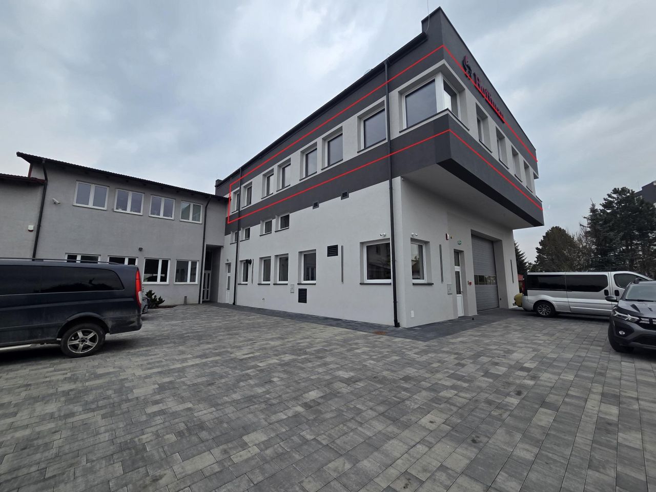 Biuro Rzeszów Nowe Miasto, al. Armii Krajowej. Zdjęcie 6