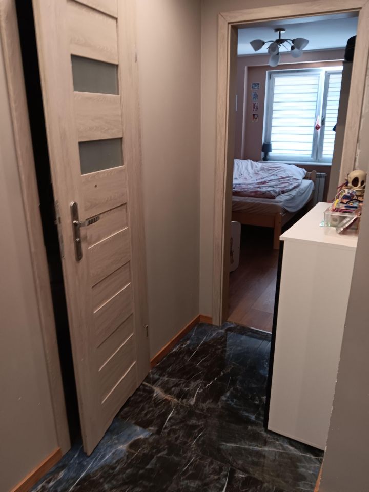 Mieszkanie 4-pokojowe Skwierzyna, os. Grunwald. Zdjęcie 3