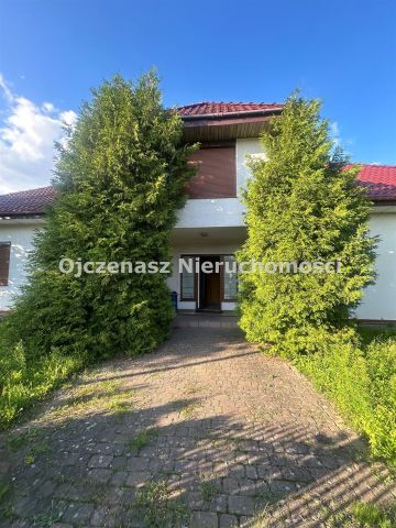 dom wolnostojący, 12 pokoi Ciele. Zdjęcie 2