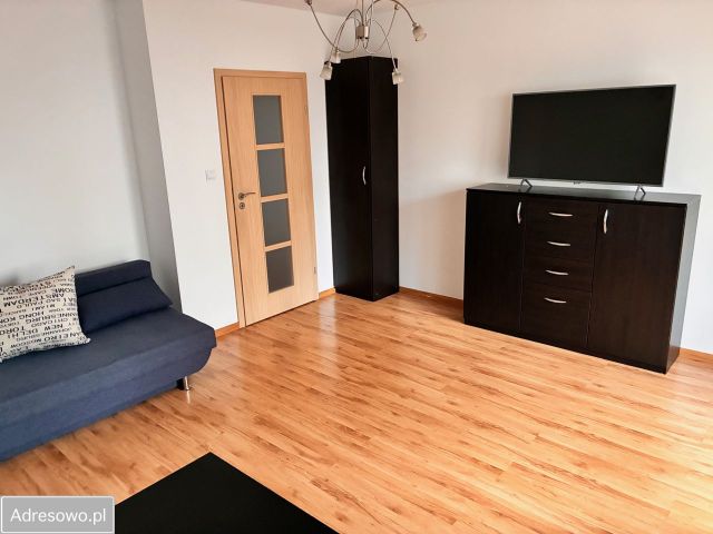 Mieszkanie 2-pokojowe Radom Osiedle XV-lecia, ul. Żwirki i Wigury. Zdjęcie 1