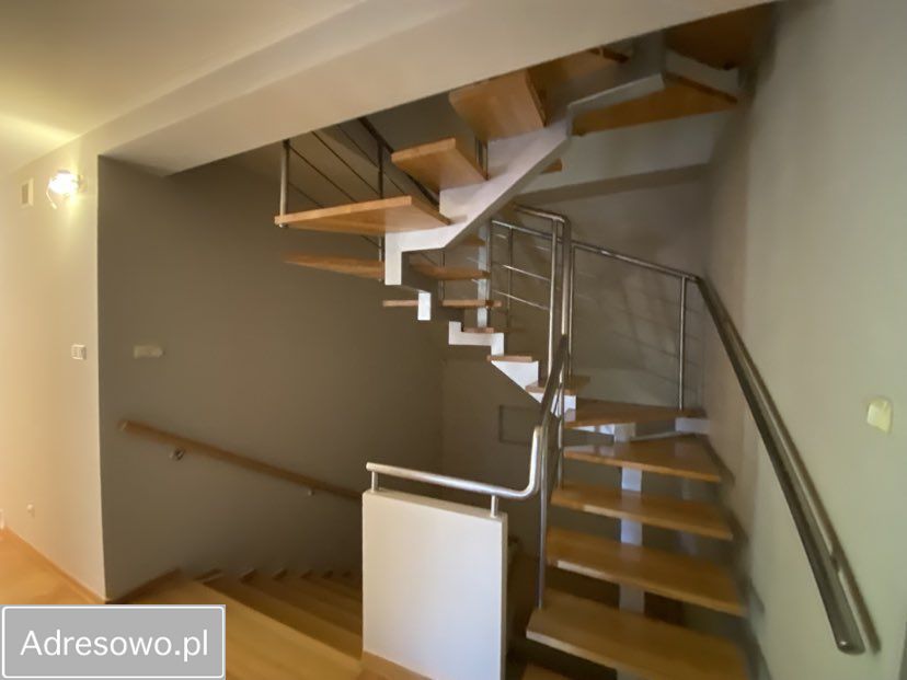 dom wolnostojący, 10 pokoi Konstancin-Jeziorna, ul. Borowa. Zdjęcie 7