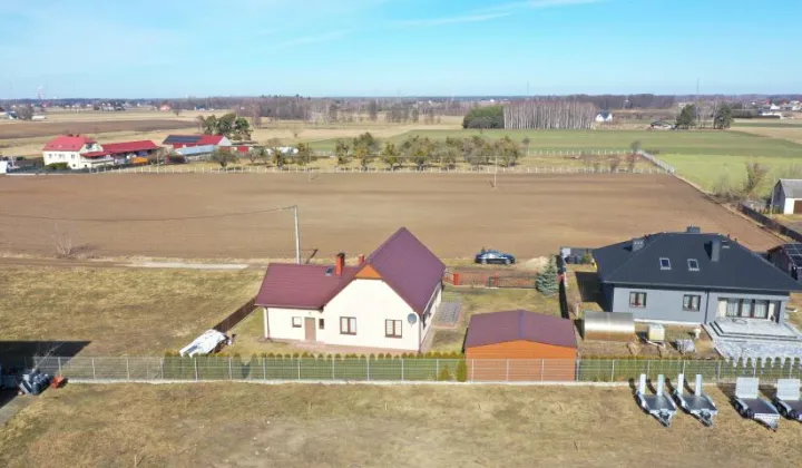 dom wolnostojący, 4 pokoje Rzekuń, ul. Rolna