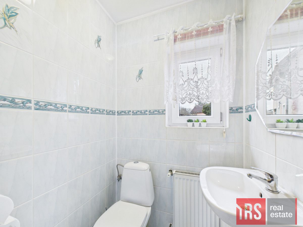 dom wolnostojący, 4 pokoje Bobrowice. Zdjęcie 12