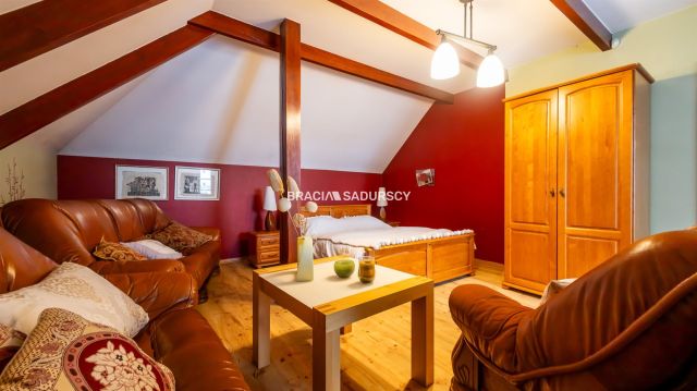 dworek, 8 pokoi Balin, ul. Gwardzistów. Zdjęcie 32