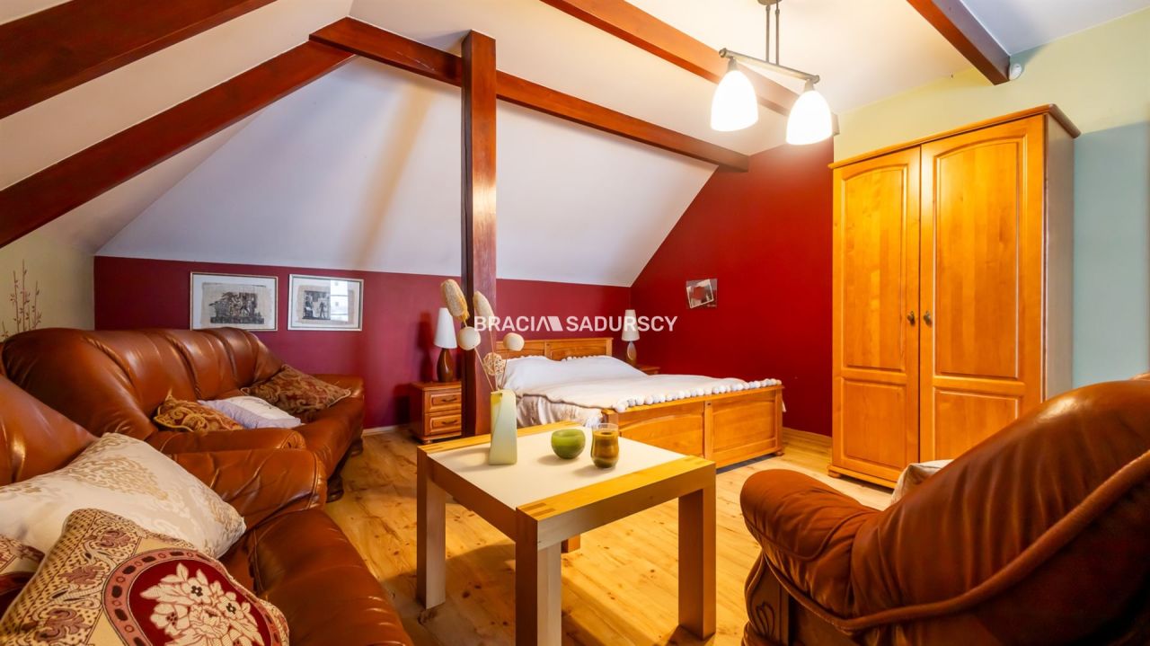 dworek, 8 pokoi Balin, ul. Gwardzistów. Zdjęcie 32