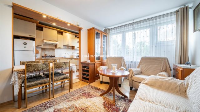 Mieszkanie 4-pokojowe Kraków Krowodrza, ul. Krowoderskich Zuchów. Zdjęcie 26