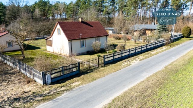 dom wolnostojący, 2 pokoje Dąbrowa. Zdjęcie 2