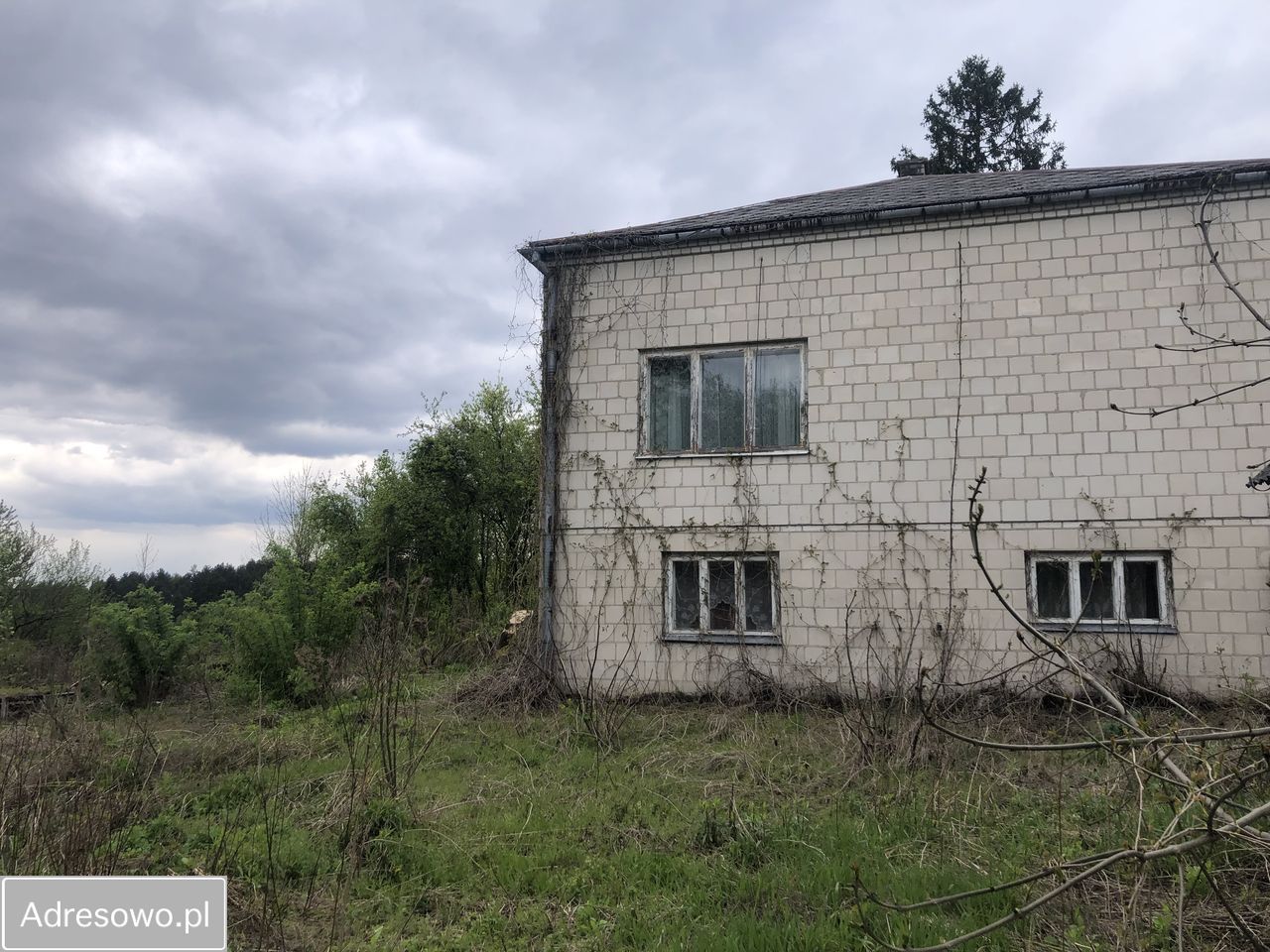 dom wolnostojący, 4 pokoje Hucisko. Zdjęcie 1
