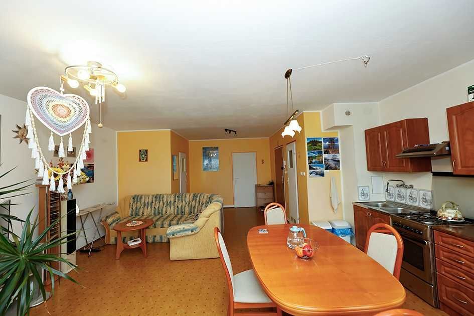 Mieszkanie 2-pokojowe Żarów, ul. Bolesława Krzywoustego. Zdjęcie 3