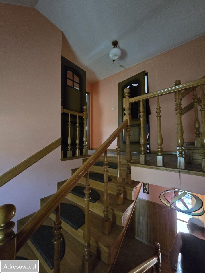 dom wolnostojący, 4 pokoje Bogate. Zdjęcie 12