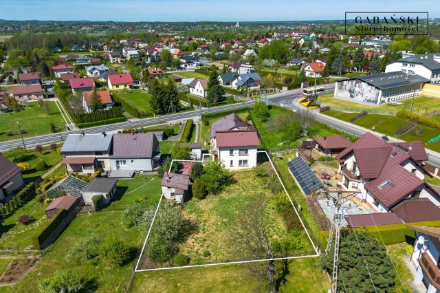 dom wolnostojący, 5 pokoi Tarnowiec, ul. Tarnowska. Zdjęcie 3