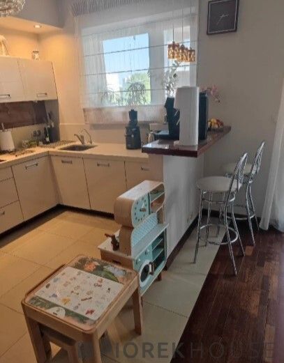 Mieszkanie 4-pokojowe Warszawa Wola, ul. Jana Olbrachta. Zdjęcie 2