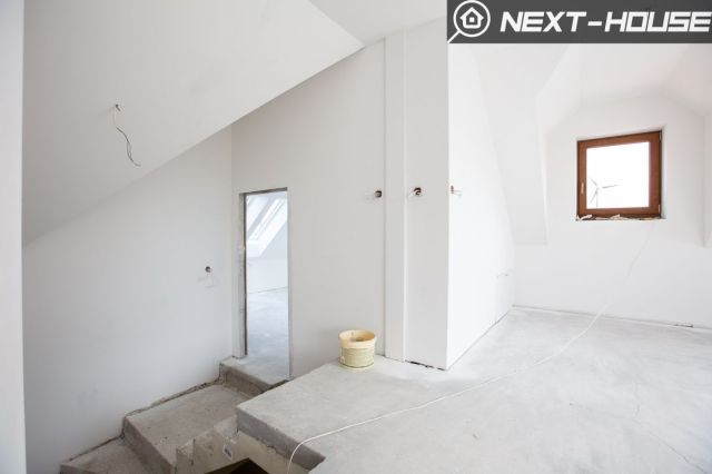 dom wolnostojący, 7 pokoi Kraków Podgórze, ul. Widłakowa. Zdjęcie 11