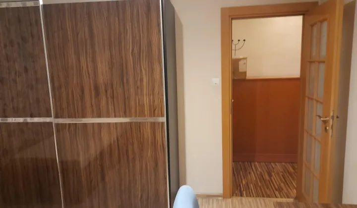 Pokój Warszawa Targówek, ul. Krasnobrodzka