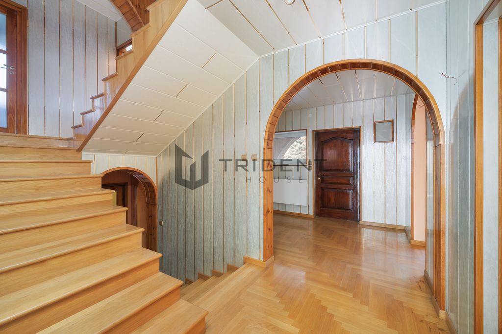 dom wolnostojący, 10 pokoi Marki. Zdjęcie 7