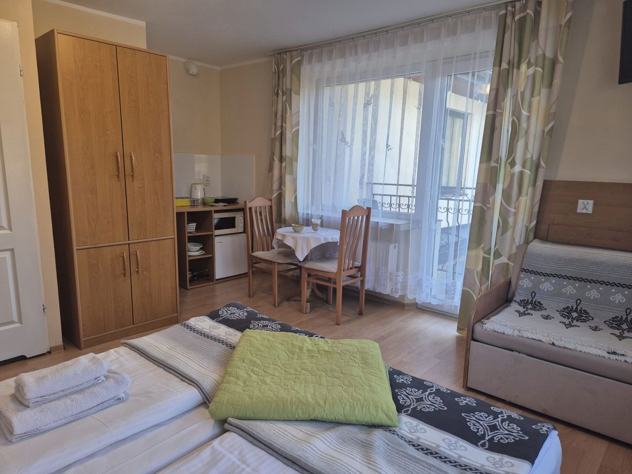 dom wolnostojący, 15 pokoi Kościelisko Karpielówka, ul. Karpielówka. Zdjęcie 6