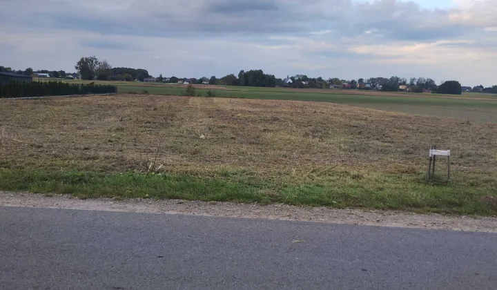 Działka budowlana Ostrówek