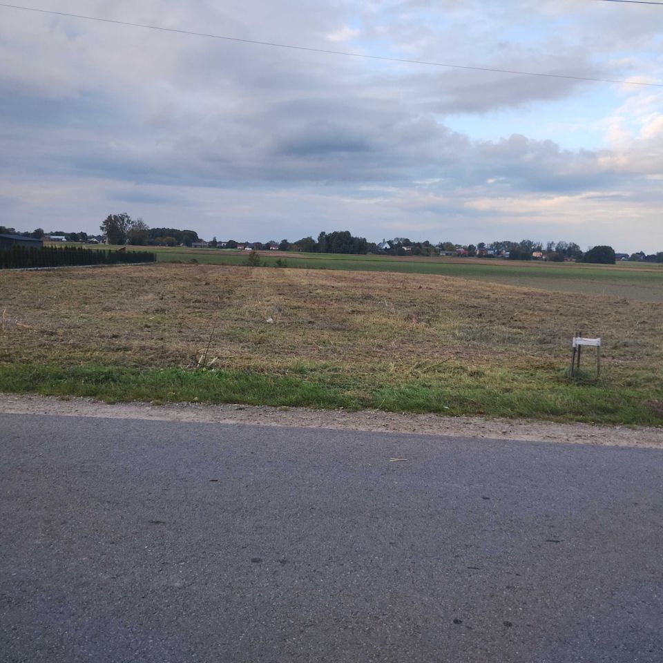 Działka budowlana Ostrówek