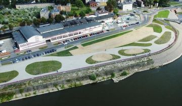 Nieruchomość komercyjna Biały Bór