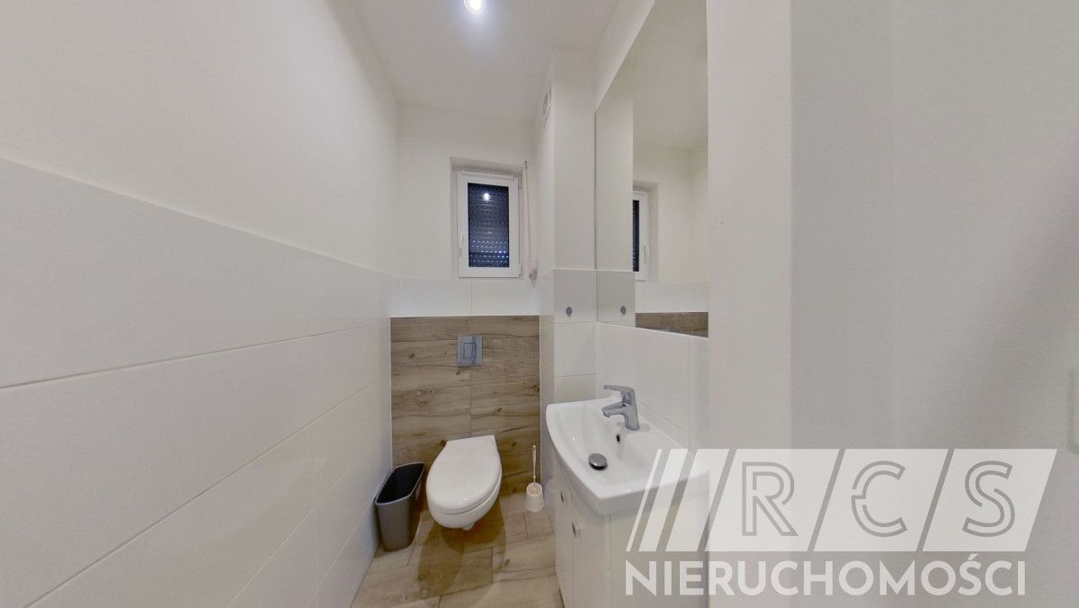 dom szeregowy, 5 pokoi Tyniec Mały. Zdjęcie 13